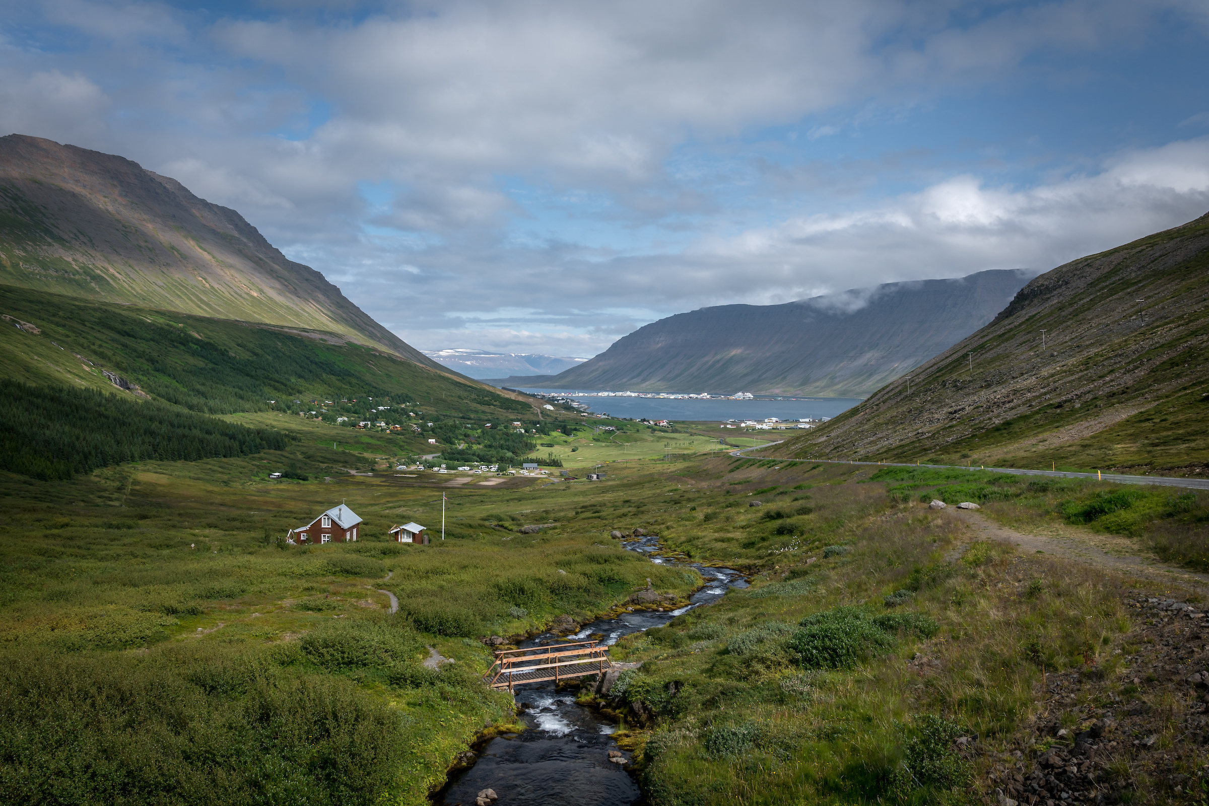 Séð niður Tungudal