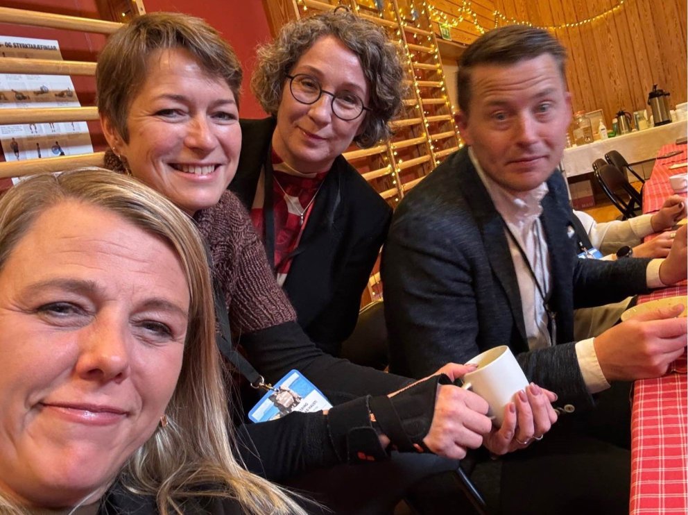 Nokkrir af fulltrúum Ísafjarðarbæjar á Fjórðungsþingi Vestfirðinga í Bjarnarfirði.